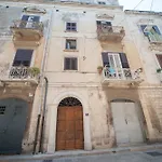 Bed & Breakfast Longobardi Trani